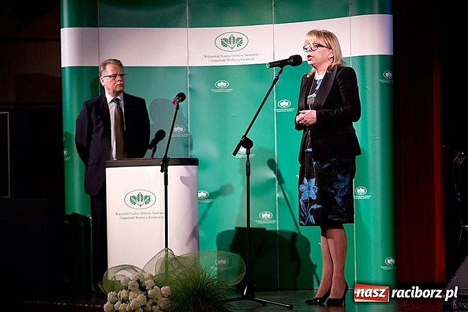 Zdjęcie w galerii na portalu naszraciborz.pl: Ludzie o zielonych sercach nagrodzeni  wiadomości z regionu