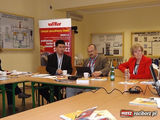 Zdjęcie w galerii na portalu naszraciborz.pl: Niekończąca się liczba miejsc pracy w Rafako wiadomości z regionu