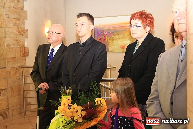 Zdjęcie w galerii na portalu naszraciborz.pl: Magiczny jubileusz, czyli Złote Gody w USC wiadomości z regionu