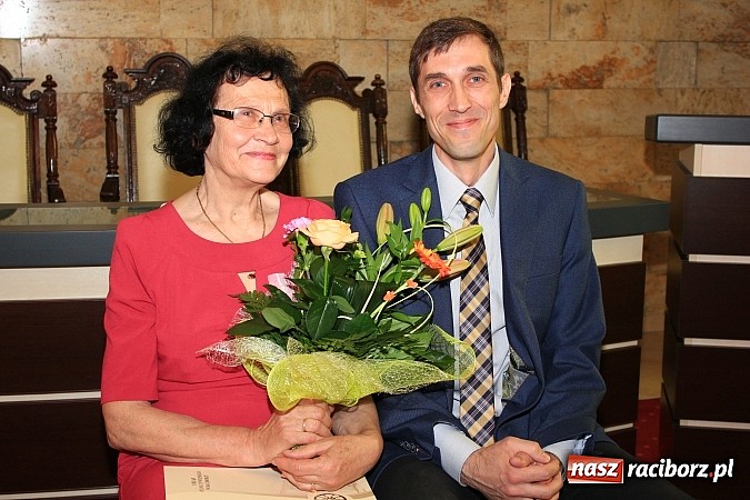 Zdjęcie w galerii na portalu naszraciborz.pl: Magiczny jubileusz, czyli Złote Gody w USC wiadomości z regionu