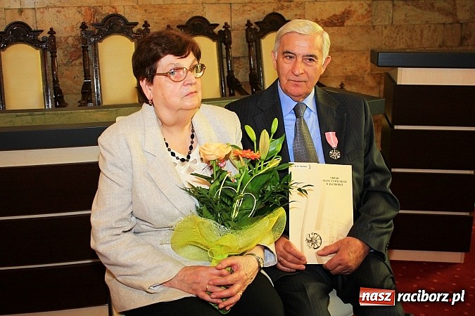 Zdjęcie w galerii na portalu naszraciborz.pl: Magiczny jubileusz, czyli Złote Gody w USC wiadomości z regionu