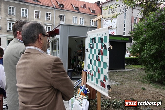 Zdjęcie w galerii na portalu naszraciborz.pl: Nowe fontanny otwarte z wielkim hukiem! wiadomości z regionu