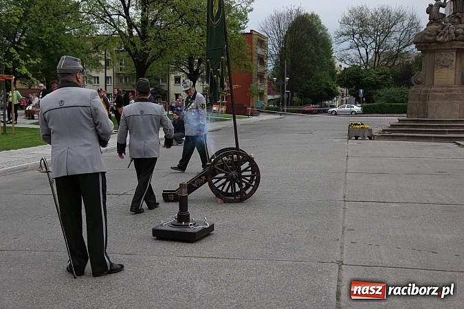 Zdjęcie w galerii na portalu naszraciborz.pl: Nowe fontanny otwarte z wielkim hukiem! wiadomości z regionu