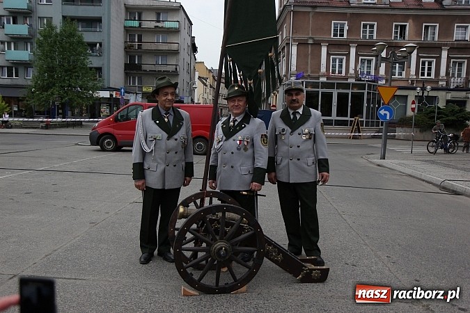 Zdjęcie w galerii na portalu naszraciborz.pl: Nowe fontanny otwarte z wielkim hukiem! wiadomości z regionu
