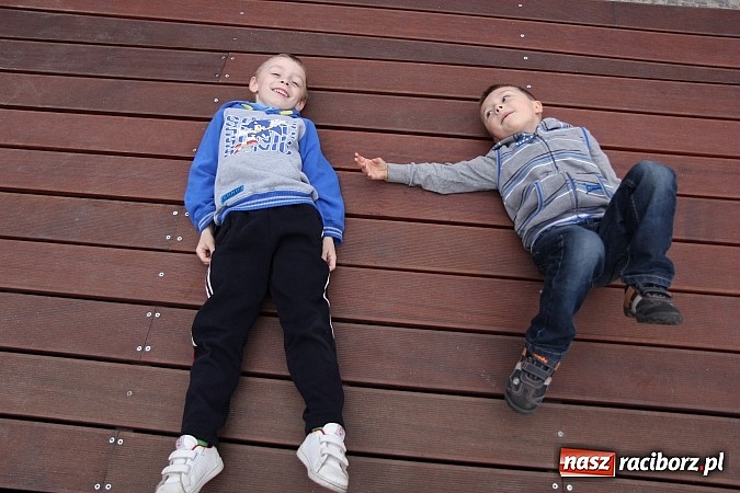 Zdjęcie w galerii na portalu naszraciborz.pl: Nowe fontanny otwarte z wielkim hukiem! wiadomości z regionu