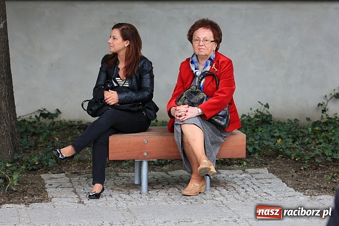 Zdjęcie w galerii na portalu naszraciborz.pl: Nowe fontanny otwarte z wielkim hukiem! wiadomości z regionu