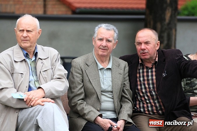 Zdjęcie w galerii na portalu naszraciborz.pl: Nowe fontanny otwarte z wielkim hukiem! wiadomości z regionu