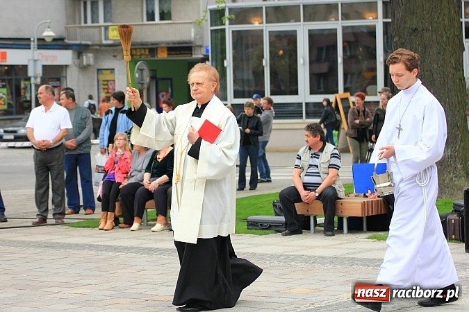 Zdjęcie w galerii na portalu naszraciborz.pl: Nowe fontanny otwarte z wielkim hukiem! wiadomości z regionu