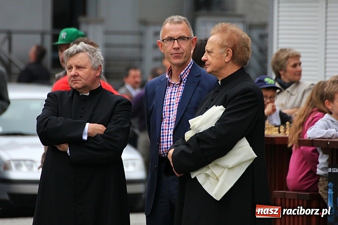 Zdjęcie w galerii na portalu naszraciborz.pl: Nowe fontanny otwarte z wielkim hukiem! wiadomości z regionu