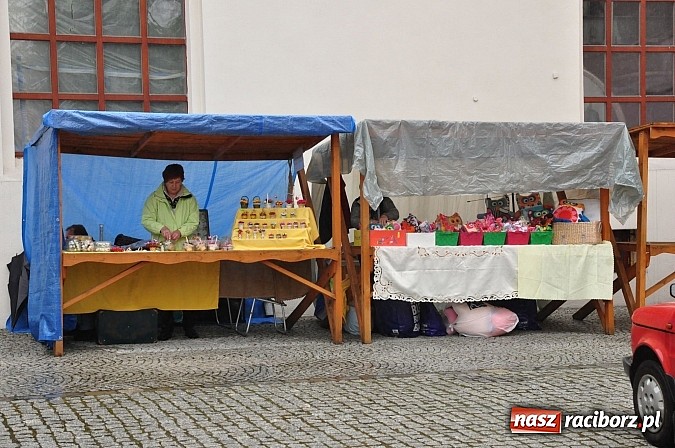 Zdjęcie w galerii na portalu naszraciborz.pl: Jarmark zamkowy ruszył. Pogoda łaskawa wiadomości z regionu