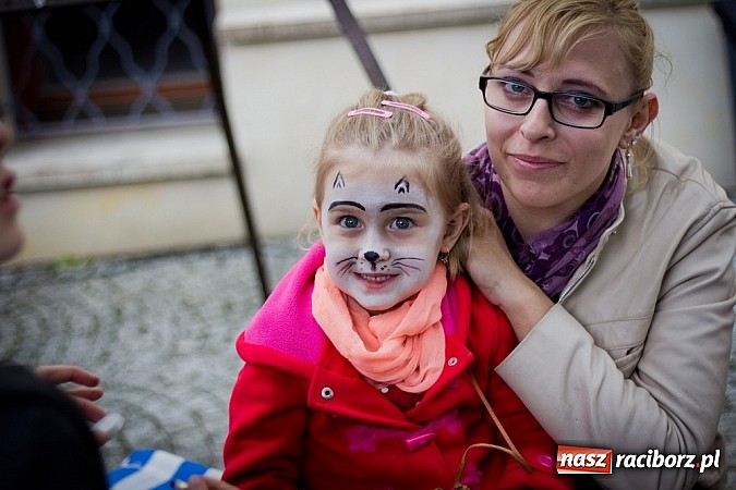 Zdjęcie w galerii na portalu naszraciborz.pl: Drugi zamkowy jarmark za nami. Nie dopisała tylko pogoda wiadomości z regionu