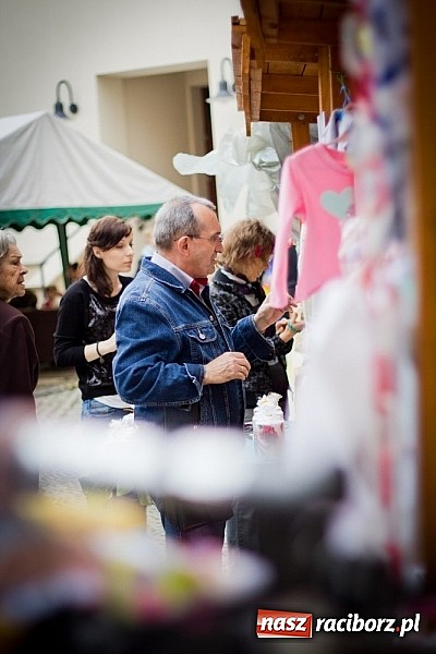 Zdjęcie w galerii na portalu naszraciborz.pl: Drugi zamkowy jarmark za nami. Nie dopisała tylko pogoda wiadomości z regionu