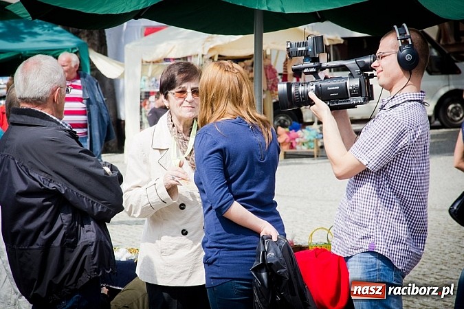 Zdjęcie w galerii na portalu naszraciborz.pl: Drugi zamkowy jarmark za nami. Nie dopisała tylko pogoda wiadomości z regionu