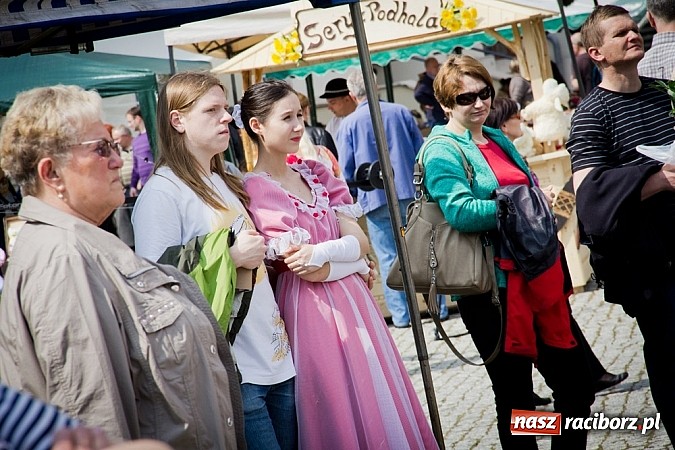 Zdjęcie w galerii na portalu naszraciborz.pl: Drugi zamkowy jarmark za nami. Nie dopisała tylko pogoda wiadomości z regionu