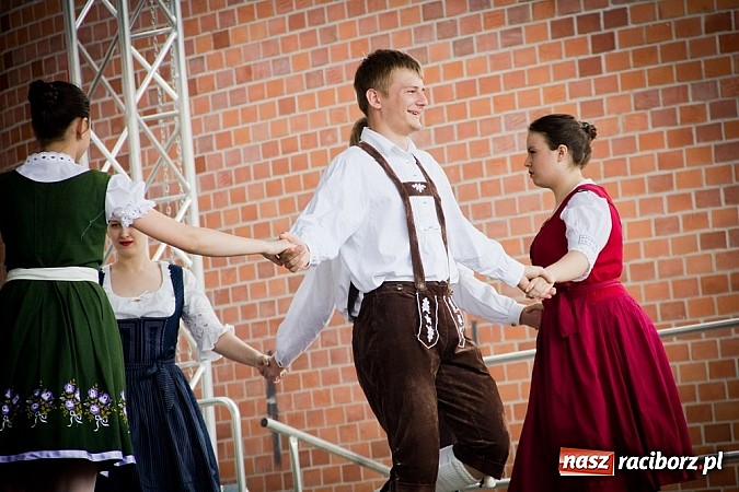 Zdjęcie w galerii na portalu naszraciborz.pl: Drugi zamkowy jarmark za nami. Nie dopisała tylko pogoda wiadomości z regionu