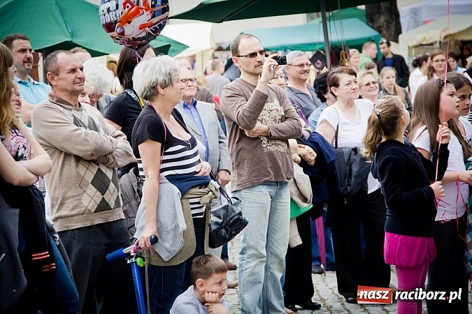 Zdjęcie w galerii na portalu naszraciborz.pl: Drugi zamkowy jarmark za nami. Nie dopisała tylko pogoda wiadomości z regionu