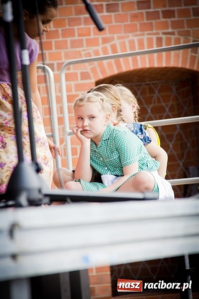 Zdjęcie w galerii na portalu naszraciborz.pl: Drugi zamkowy jarmark za nami. Nie dopisała tylko pogoda wiadomości z regionu