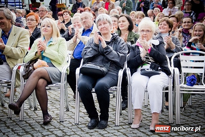 Zdjęcie w galerii na portalu naszraciborz.pl: Drugi zamkowy jarmark za nami. Nie dopisała tylko pogoda wiadomości z regionu