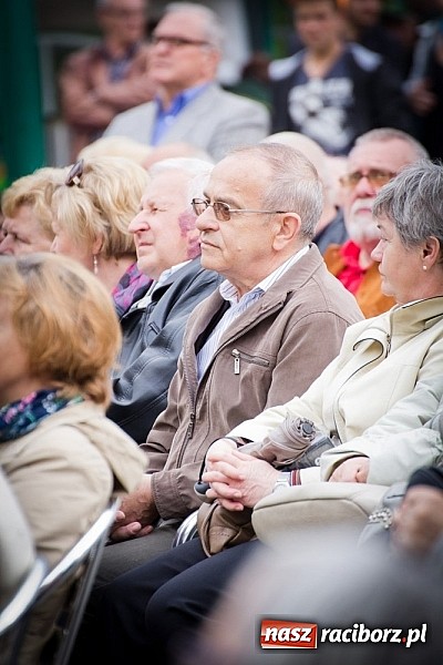 Zdjęcie w galerii na portalu naszraciborz.pl: Drugi zamkowy jarmark za nami. Nie dopisała tylko pogoda wiadomości z regionu