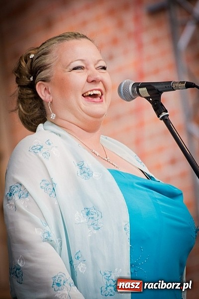 Zdjęcie w galerii na portalu naszraciborz.pl: Drugi zamkowy jarmark za nami. Nie dopisała tylko pogoda wiadomości z regionu