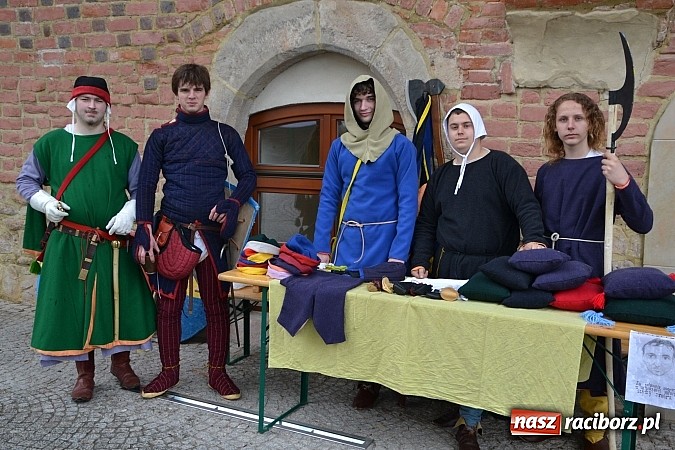 Zdjęcie w galerii na portalu naszraciborz.pl: Drugi zamkowy jarmark za nami. Nie dopisała tylko pogoda wiadomości z regionu