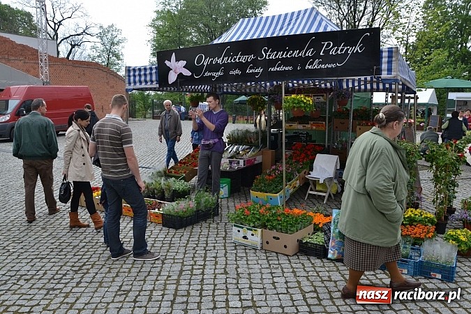 Zdjęcie w galerii na portalu naszraciborz.pl: Drugi zamkowy jarmark za nami. Nie dopisała tylko pogoda wiadomości z regionu
