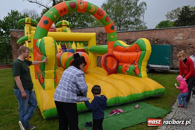 Zdjęcie w galerii na portalu naszraciborz.pl: Drugi zamkowy jarmark za nami. Nie dopisała tylko pogoda wiadomości z regionu