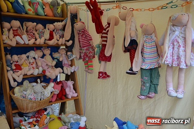 Zdjęcie w galerii na portalu naszraciborz.pl: Drugi zamkowy jarmark za nami. Nie dopisała tylko pogoda wiadomości z regionu