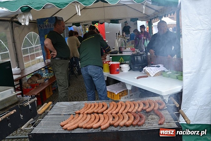 Zdjęcie w galerii na portalu naszraciborz.pl: Drugi zamkowy jarmark za nami. Nie dopisała tylko pogoda wiadomości z regionu