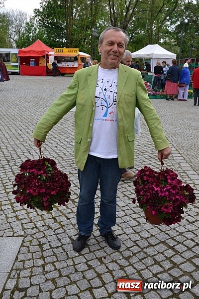 Zdjęcie w galerii na portalu naszraciborz.pl: Drugi zamkowy jarmark za nami. Nie dopisała tylko pogoda wiadomości z regionu