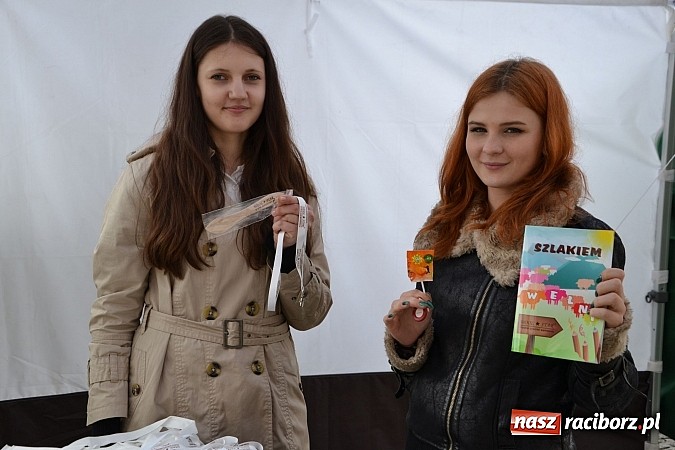 Zdjęcie w galerii na portalu naszraciborz.pl: Drugi zamkowy jarmark za nami. Nie dopisała tylko pogoda wiadomości z regionu