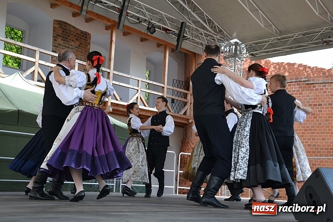 Zdjęcie w galerii na portalu naszraciborz.pl: Drugi zamkowy jarmark za nami. Nie dopisała tylko pogoda wiadomości z regionu