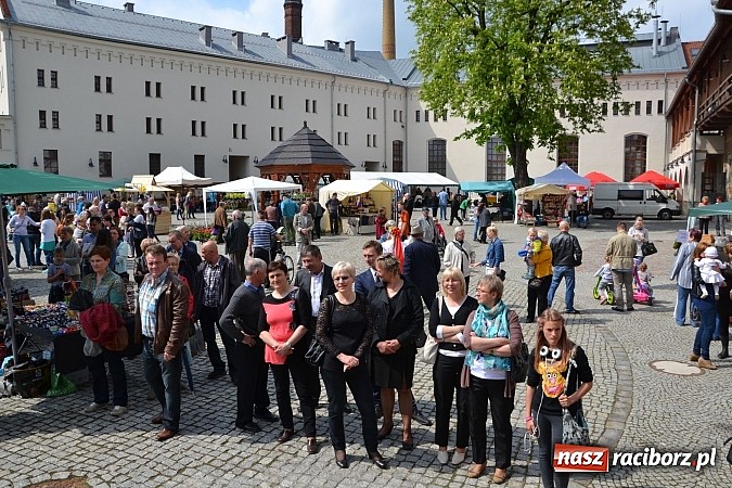 Zdjęcie w galerii na portalu naszraciborz.pl: Drugi zamkowy jarmark za nami. Nie dopisała tylko pogoda wiadomości z regionu