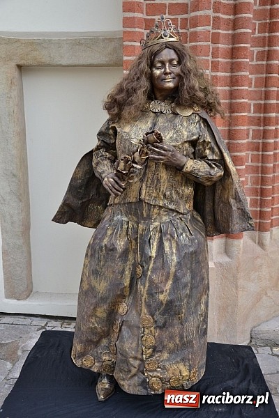 Zdjęcie w galerii na portalu naszraciborz.pl: Drugi zamkowy jarmark za nami. Nie dopisała tylko pogoda wiadomości z regionu