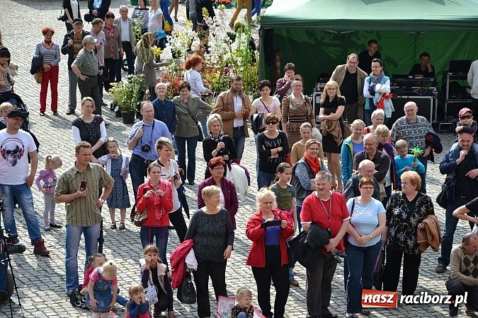 Zdjęcie w galerii na portalu naszraciborz.pl: Drugi zamkowy jarmark za nami. Nie dopisała tylko pogoda wiadomości z regionu