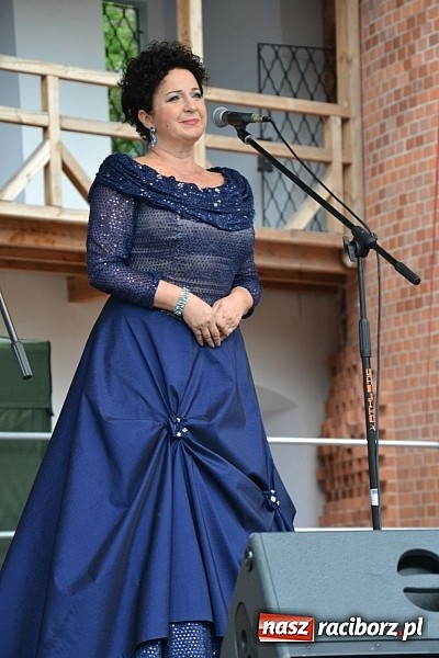 Zdjęcie w galerii na portalu naszraciborz.pl: Drugi zamkowy jarmark za nami. Nie dopisała tylko pogoda wiadomości z regionu