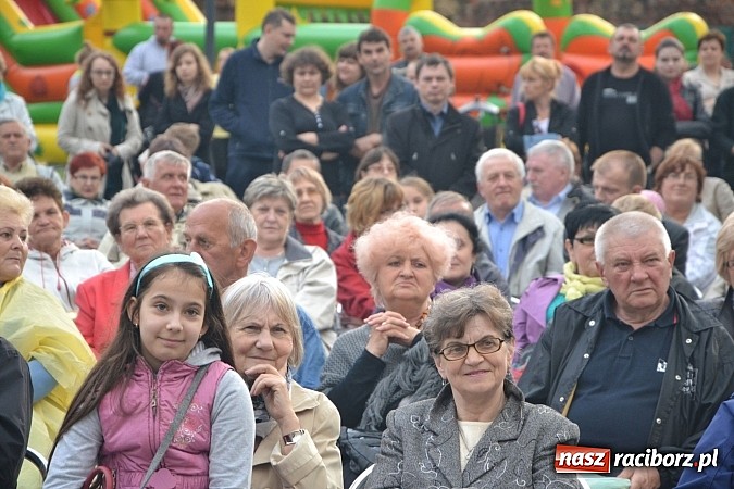 Zdjęcie w galerii na portalu naszraciborz.pl: Drugi zamkowy jarmark za nami. Nie dopisała tylko pogoda wiadomości z regionu