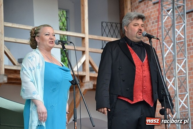 Zdjęcie w galerii na portalu naszraciborz.pl: Drugi zamkowy jarmark za nami. Nie dopisała tylko pogoda wiadomości z regionu