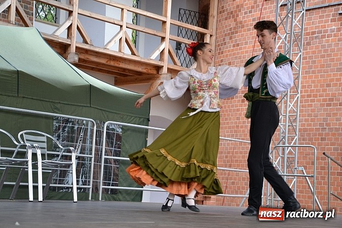 Zdjęcie w galerii na portalu naszraciborz.pl: Drugi zamkowy jarmark za nami. Nie dopisała tylko pogoda wiadomości z regionu