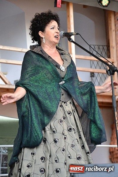 Zdjęcie w galerii na portalu naszraciborz.pl: Drugi zamkowy jarmark za nami. Nie dopisała tylko pogoda wiadomości z regionu