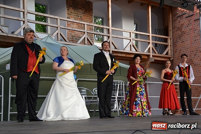 Zdjęcie w galerii na portalu naszraciborz.pl: Drugi zamkowy jarmark za nami. Nie dopisała tylko pogoda wiadomości z regionu