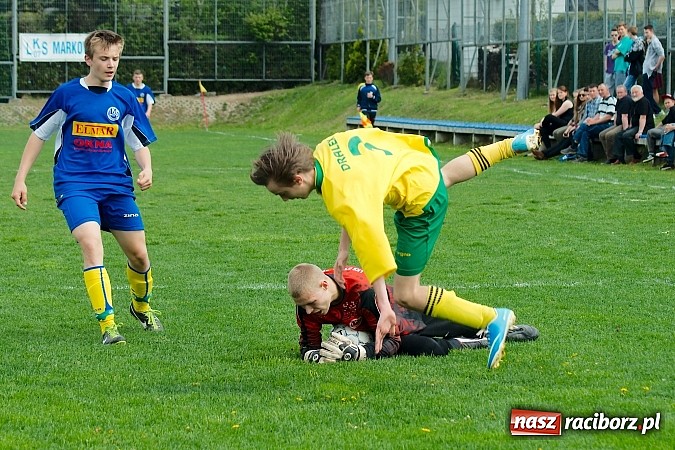 Zdjęcie w galerii na portalu naszraciborz.pl: Ciężka przeprawa markowickich juniorów wiadomości z regionu