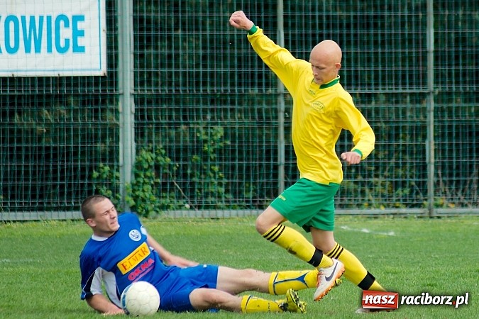 Zdjęcie w galerii na portalu naszraciborz.pl: Ciężka przeprawa markowickich juniorów wiadomości z regionu