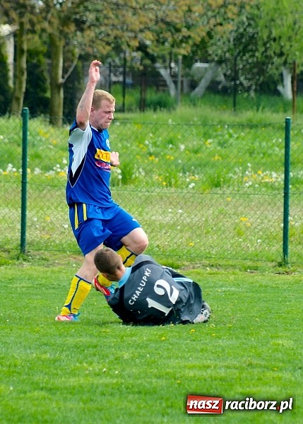 Zdjęcie w galerii na portalu naszraciborz.pl: Ciężka przeprawa markowickich juniorów wiadomości z regionu