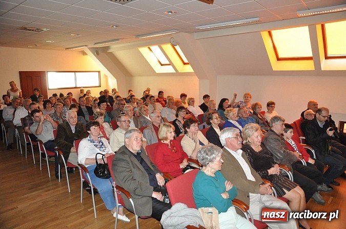 Zdjęcie w galerii na portalu naszraciborz.pl: Z Kres&oacute;w i Lwowa do Raciborza. Niedziela wspomnień z papieskim zakończeniem wiadomości z regionu