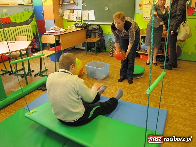 Zdjęcie w galerii na portalu naszraciborz.pl: Sala Integracji Sensorycznej - nowa jakość rozwoju w ZSS w Raciborzu  wiadomości z regionu