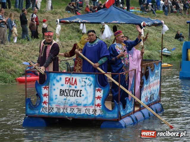 Zdjęcie w galerii na portalu naszraciborz.pl: Rekordowe X Pływadło wiadomości z regionu