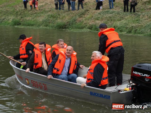 Zdjęcie w galerii na portalu naszraciborz.pl: Rekordowe X Pływadło wiadomości z regionu