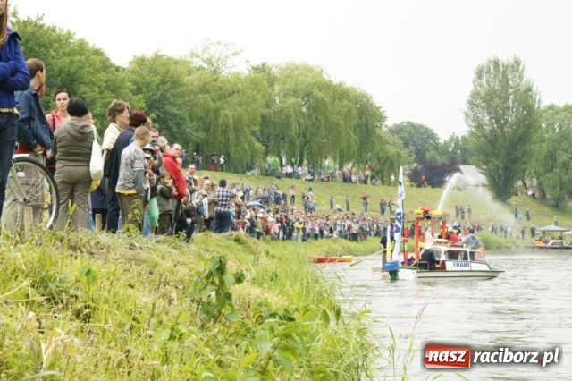 Zdjęcie w galerii na portalu naszraciborz.pl: Rekordowe X Pływadło wiadomości z regionu