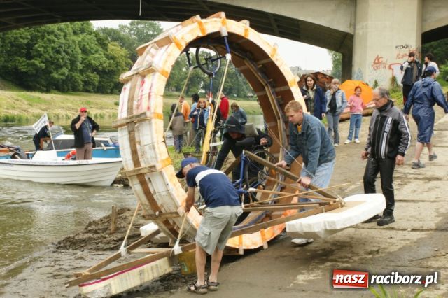 Zdjęcie w galerii na portalu naszraciborz.pl: Rekordowe X Pływadło wiadomości z regionu